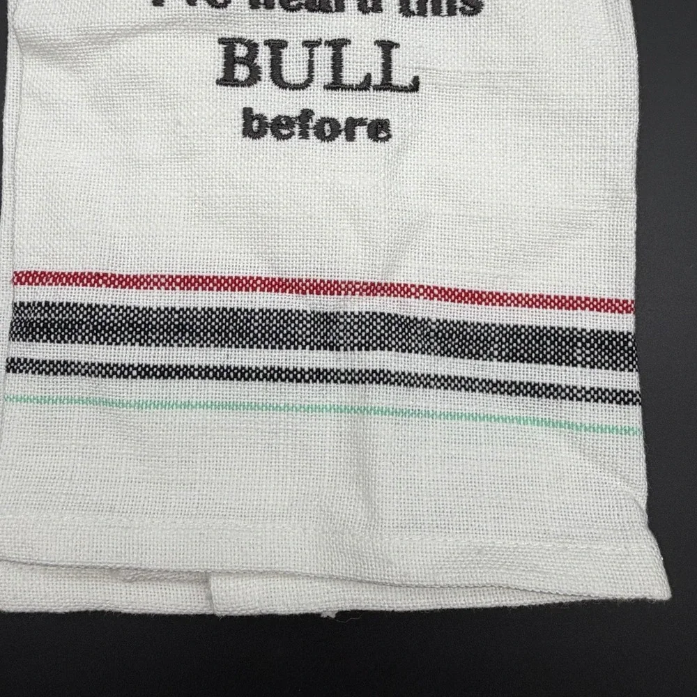Cracker Barrel Farmhouse Cow Embroidered Kitchen Tea Towel Deja Moo Humor Decor